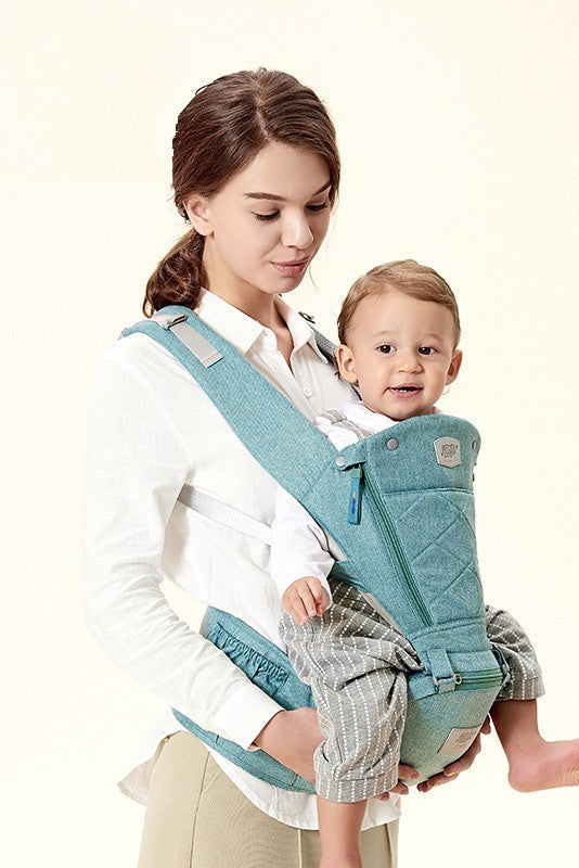 Woman carrying baby in a teal ergonomic hip seat carrier, with "Easy to use" steps.
