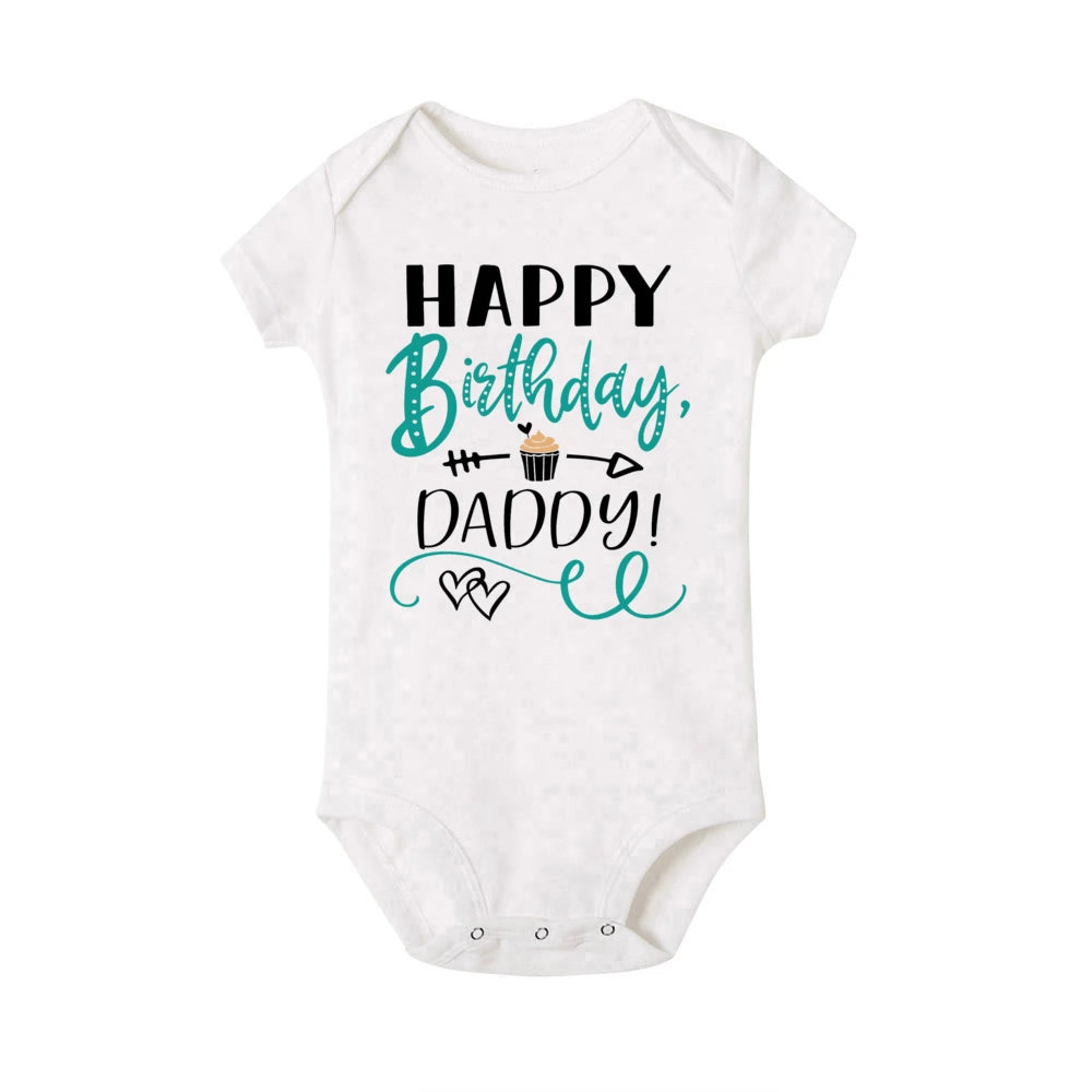 בגד גוף לתינוק Happy Birthday Daddy בעיצוב חגיגי