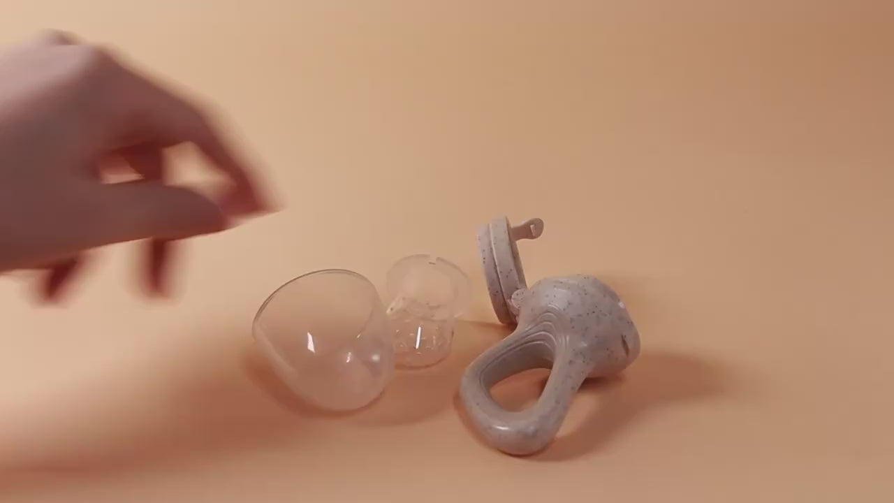 מוצץ הזנה ופירות לתינוק עם רשת סיליקון רכה