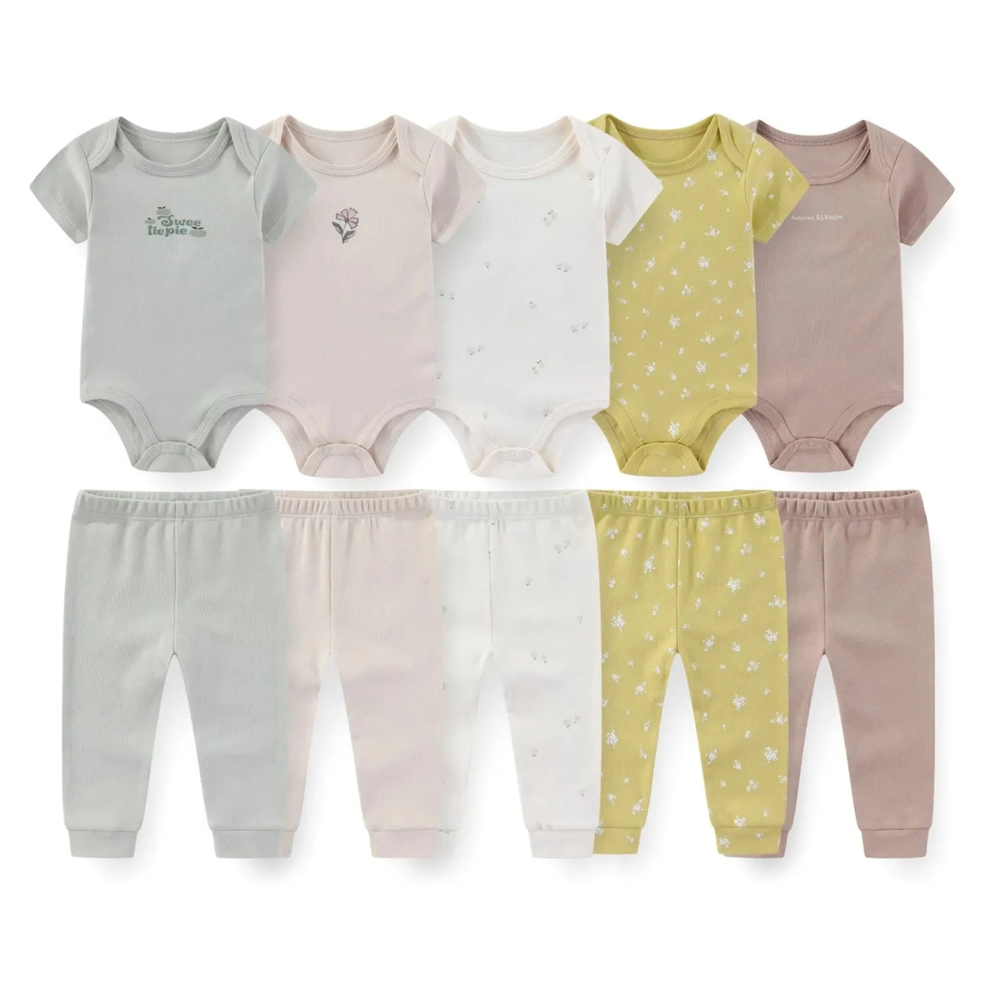 10-piece baby cotton clothing set: 5 short-sleeve bodysuits and 5 matching pants in pastel colors with cute prints.